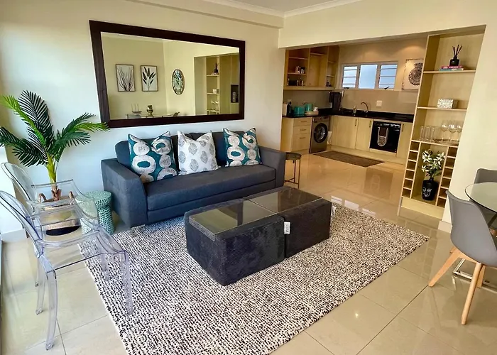 Perfect Location #19, Mouille Point